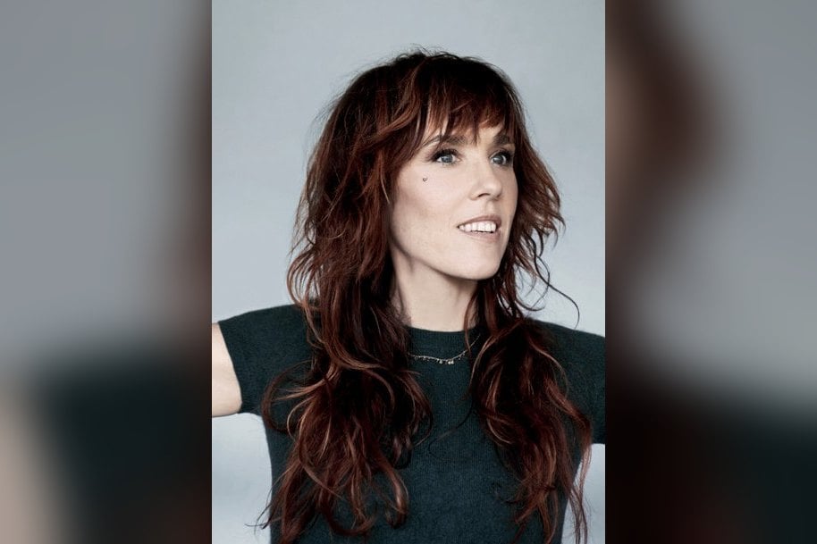 Portrait de la chanteuse Zaz